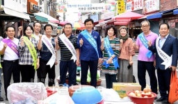 박태완 울산 중구청장, 전통시장 상인들 격려
