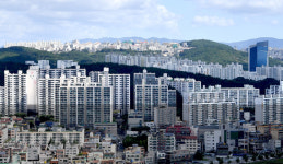 연말까지 3693가구 추가 입주, 울산 주택가격 낙폭확대 우려