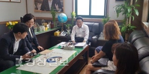 박맹우, 수암동 롯데캐슬 교통신호 문제 논의