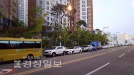 울산 중구 반구로 불법 주·정차에 수년째 몸살