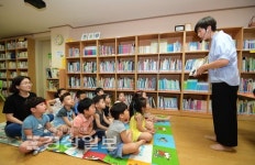 [작은도서관을 문화공동체 허브로]지역사회와 함께 성장하는 평생학습 공간으로 자리매김 노력