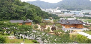 국내 첫 궁중 꽃 박물관 양산에 선다