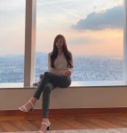 화질구지스럽지만 하늘이 너무 예쁘다-... 야옹이, 인스타그램을 통해 근황 공개
