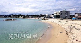 울산 울주군 서생면 나사 해안 이안제 설치후 침식 심화 논란