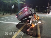 울산 동구서 택시기사 음주운전하다 중앙분리대 추돌