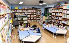 [작은도서관을 문화공동체 허브로]입주민들의 적극적인 재능기부로 동네 문화센터 역할