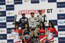 울산 박희찬, CJ 슈퍼레이스 GT2 시즌 1위