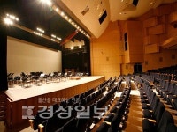 코로나19 확산에 공연장 유료회원 불만 폭주