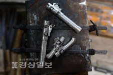 [울산의 쟁이들]73년 외길, 조선시대부터 이어온 병영장도의 명맥 이어가