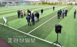 주민없는 주민설명회…군부대 이전 험로 예고