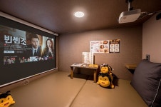 카페 속 영화관, 이색 인테리어 만화카페 벌툰의 이유있는 변신 눈길