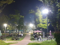 전통시장 한산…캠핑장은 벌써 위드코로나