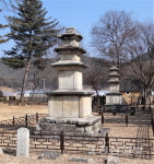 [배혜숙의 한국100탑(63)]봉화 서동리 동·서 삼층석탑