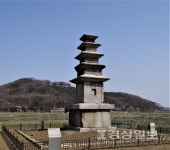 [배혜숙의 한국100탑(66)]안성 봉업사지 오층석탑