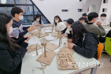 한국에너지공단 풍력사업실, 꿈마을지역아동센터에 100만 원 상당 후원품 전달 및 풍력발전 체험활동 진행
