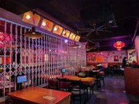 구룡성채를 모티브한 홍콩 감성 주점 라운지목화 방이관 신규 오픈