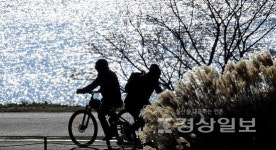 찬란한 봄을 기다리며