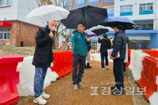 등교 늦춰진 약수초·효문초, 문석주 시의원 현장 점검