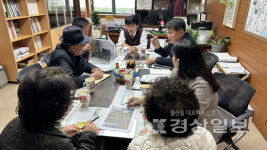 백현조 시의회 산건위장, 미포산업로 확·포장공사 주민불편 해결방안 논의