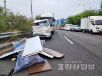 중구 동천서로 갓길 폐차장 전락