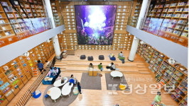 [공공도서관을 지역의 복합문화공간으로 만들자]독서와 문화·예술 공존, 다함께 즐기는 복합문화공간