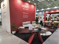 서울리빙디자인페어, 헨지디자인 공간을 완성하는 테이블 선보여