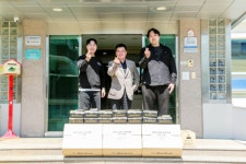 갓튀긴후라이드, 대구 SOS 아동보호센터 재방문… 푸드트럭 나눔으로 선순환 기부 이어가
