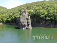 [윤석의 지질유산 둘러보기(4)]울주군 범서읍 입암리 선바위