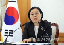 한성숙 총리 취임 
