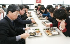 매주 목요일은 닭·오리 먹는 날