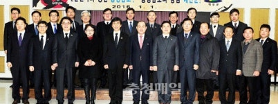 예산군서 충남도정 첫걸음