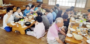 천안 쌍용1동, 어르신들에게 삼계탕 대접