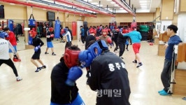 충주시청 운동경기부, 전국 각지서 구슬땀