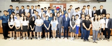 청주 흥덕署, 모범청소년 장학금 전달
