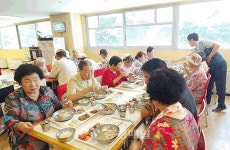 홈플러스 대전 유성점, 삼계탕 대접