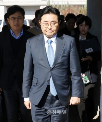 전병헌 청와대 민정수석 사의