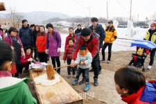 괴산 사리면 백마권역 겨울놀이 축제 개최