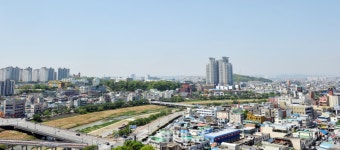 반갑다 파란 하늘