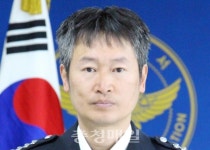 청양署 비봉파출소 김종민 경사, 무료 이발 봉사 솔선