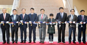 충주중앙탑초등학교, 개교식 개최…김병우 충북교육감 등 참석 새출발 축하