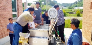 당진농기센터, 도이2리 마을에 냉이세척기 보급