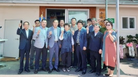 청주 현도면, 우록석수정 경로당 현판식