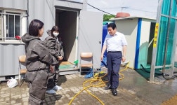 남기상 청주시 흥덕구청장, 아프리카돼지열병 거점소독소 방문