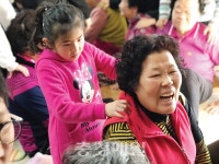 영동군 구룡초, 경로당 위문활동