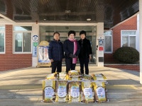 보은 장안면 서재순씨 쌀 전달