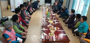 보은 오천2리 장수어르신 세배 행사