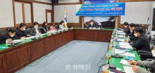 최충진 청주시의원, 외식업계·학계와 위생업소 지원 방안 논의