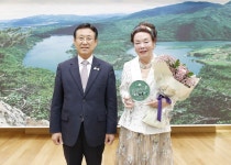 국민배우 김수미, 괴산군 홍보대사 됐다
