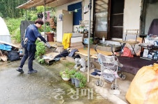 서천군 기산면지역사회보장협의체, 취약계층 해충방제사업 실시