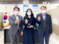 충주교육지원청, 충청북도교육청 충주지역 홍보대사 위촉패 전달